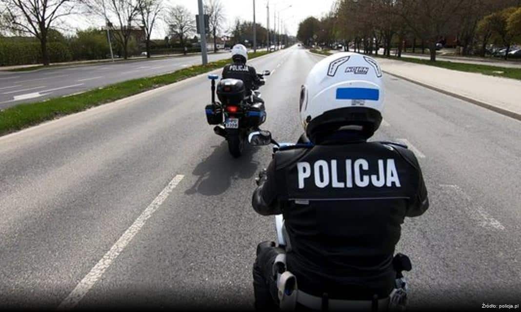 Policja zwiększa kontrole pieszych i rowerzystów w związku z jesienią